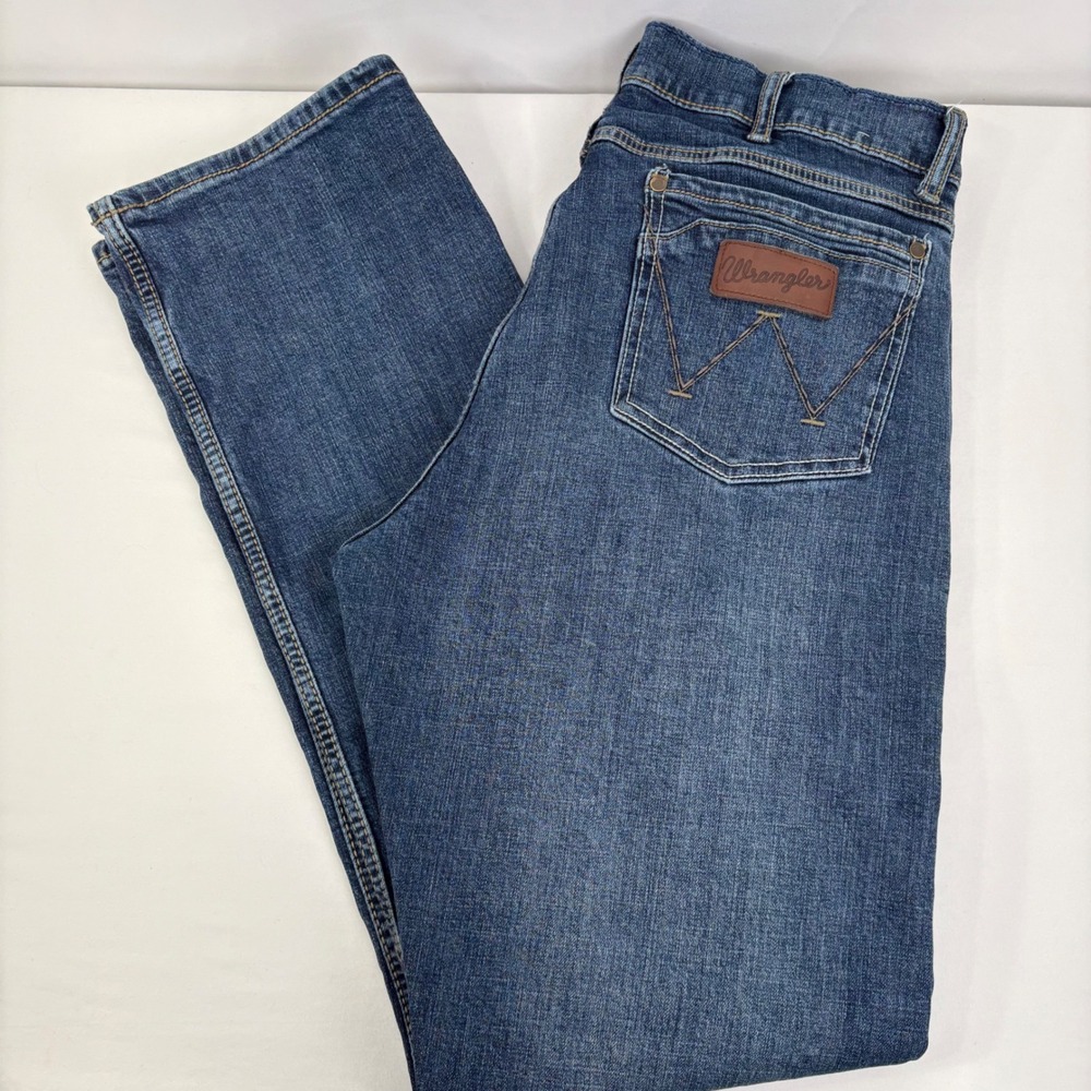 Wrangler Retro Mens Slim Boot Cut Medium Wash Blue Jeans 36x34 (35x33)
